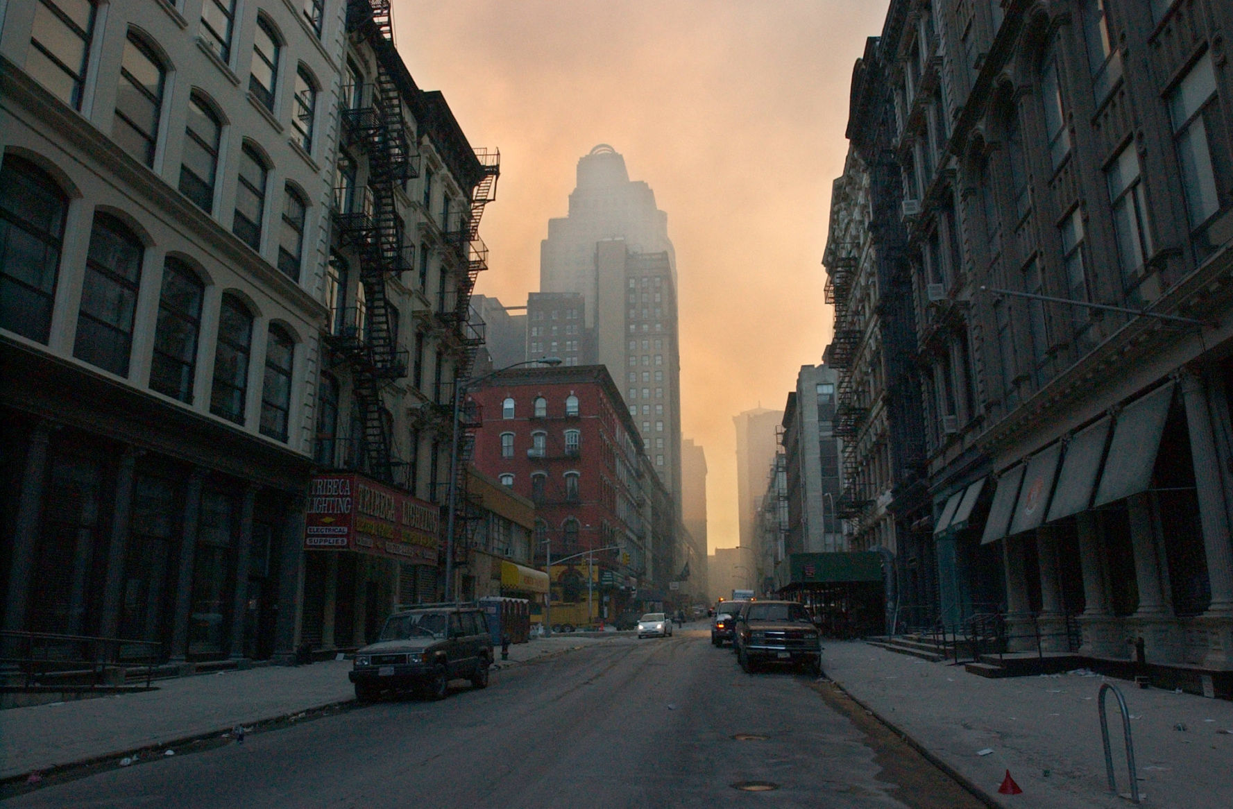 World Trade Center smoke, abandoned streets